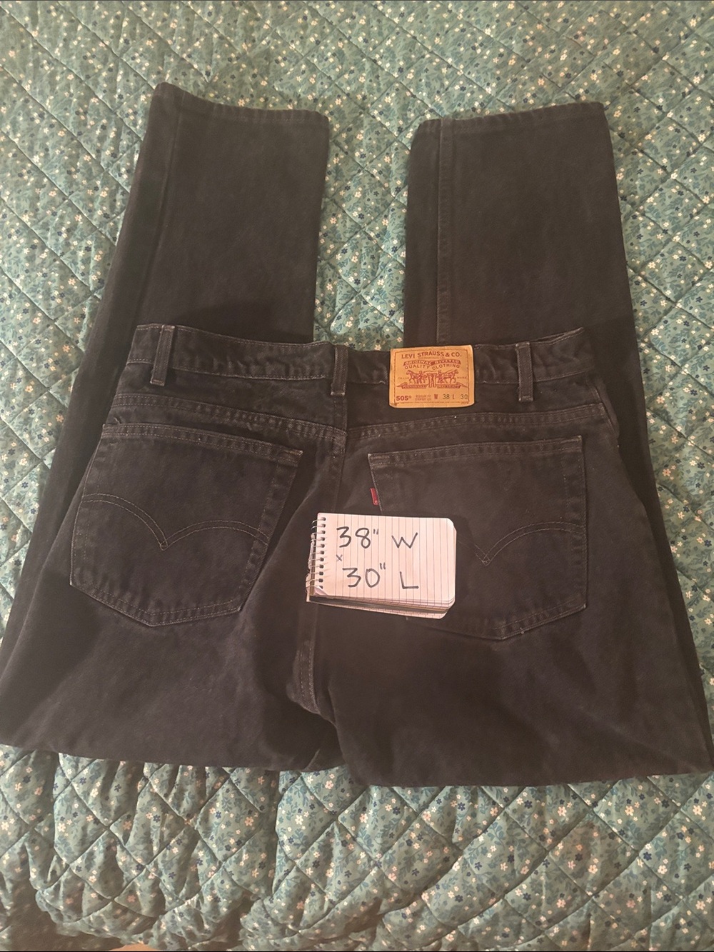 Levi's Straight Leg Jeans in Black with Leather Patch